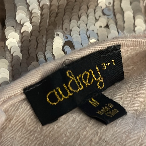 AUDREY 3+1 Champagne Gold Sequin Mini Dress Party NYE Size M Dance Deep V Neck - Picture 6 of 9